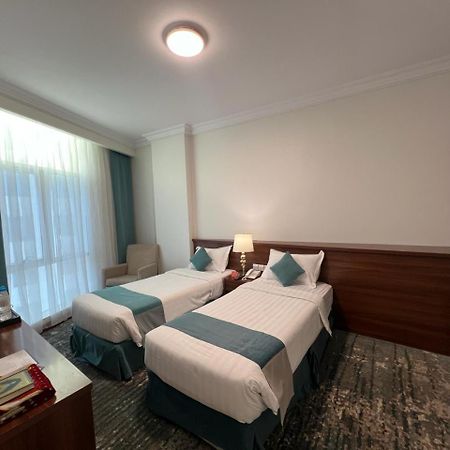 Zaha Al Madina Hotel Medina Luaran gambar